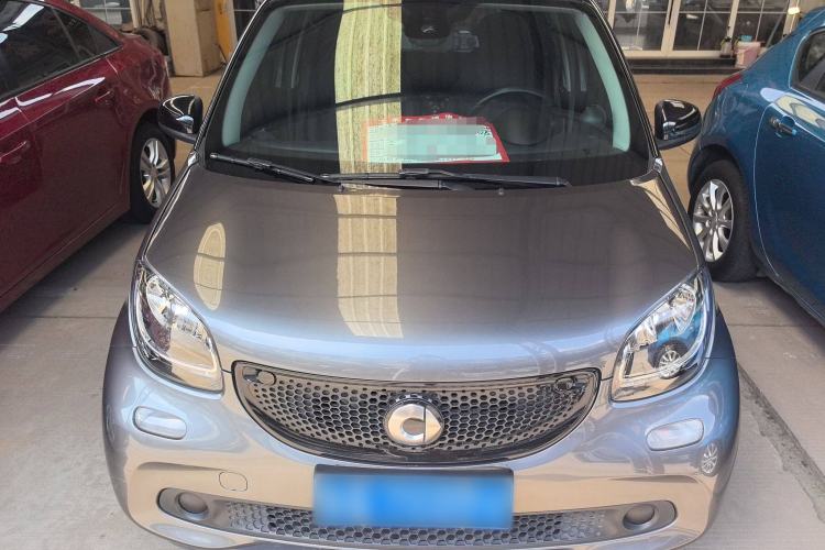 Used smart forfour 2016 0.9T 66 kW Pioneer Edition