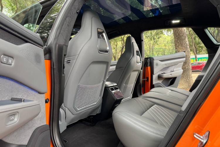 Used Zeekr 001 2025 WE Edition 100 kWh Rear-Wheel Drive