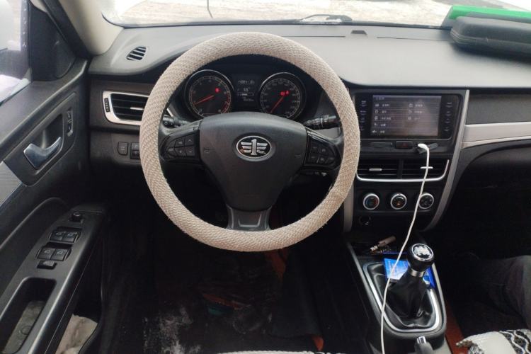 Used Bestune B30 2016 1.6L manual luxury version