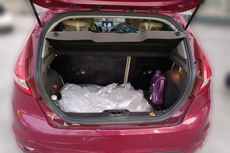 Used Ford Fiesta 2011 Hatchback 1.5L Automatic Fashion Edition