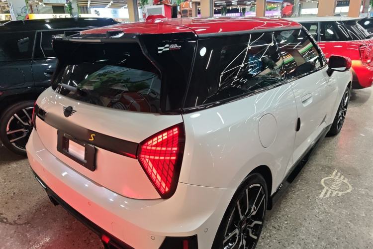 Used MINI Electric COOPER 2024 452km COOPER SE Racing Driver