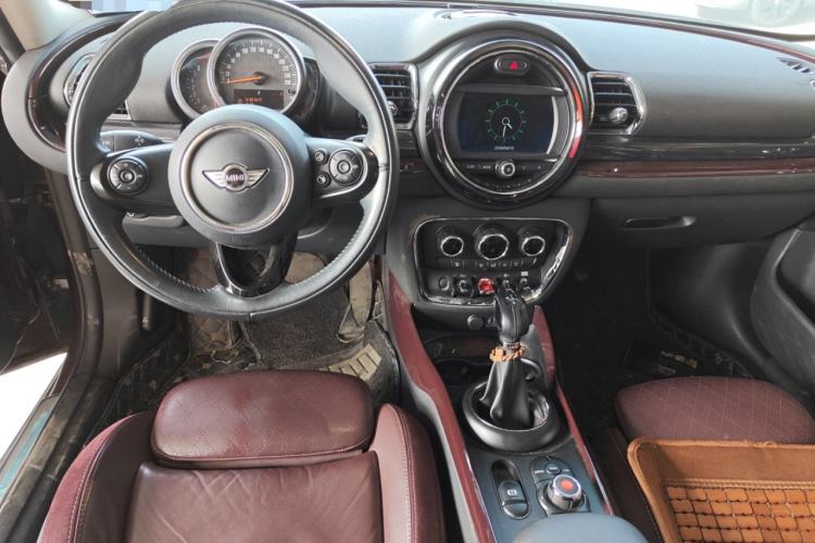Used MINI Clubman 2016 Revised Version 1.5T COOPER Connoisseur Edition
