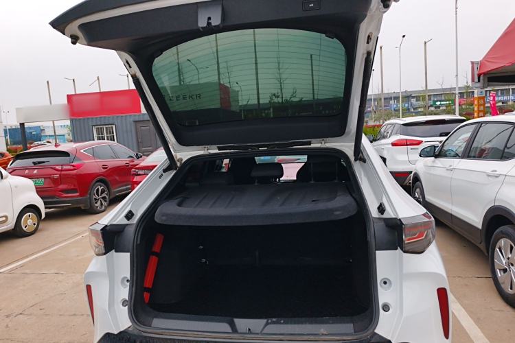 Used Volkswagen ID.UNYX 2024 Revised Pro Long-Range Version Trunk