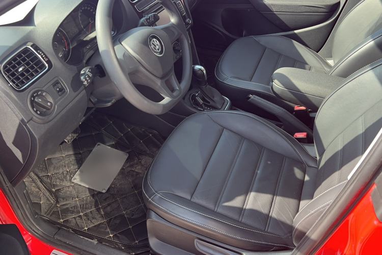 Used Volkswagen Polo 2014 1.6L Automatic Comfort Edition