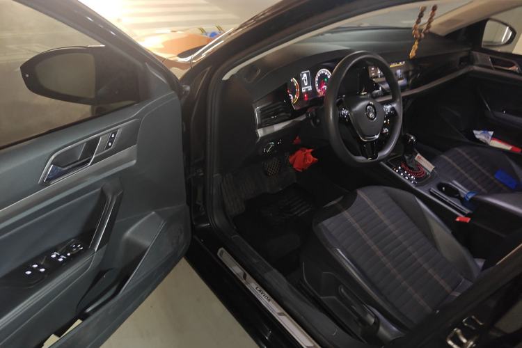 Used Volkswagen Lavida 2018 280TSI DSG Comfort Edition China V Standard Driver Seat