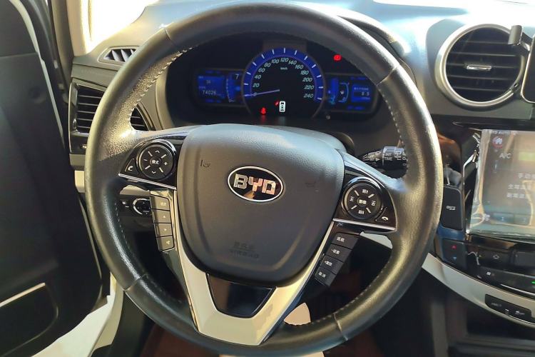 Used BYD S7 2016 1.5T Manual Luxury Edition