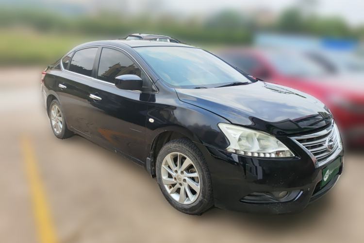 Used Nissan Sylphy 2012 1.6 XL CVT Luxury Edition Front Right 45 Deg