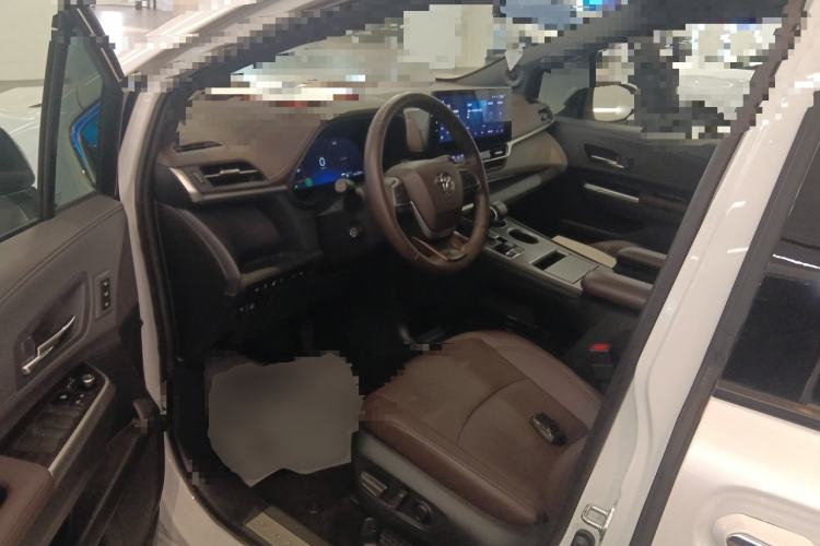 Used Toyota Granvia 2023 2.5L Hybrid Flagship VIP Edition Driver Seat