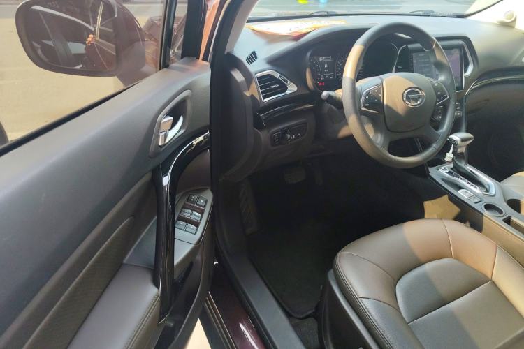 Used GAC Trumpchi GS4 2017 235T Automatic Two-Wheel Drive Elite Edition Driver Seat