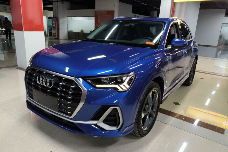 Used Audi Q3 2019 35 TFSI Fashion Dynamic Model