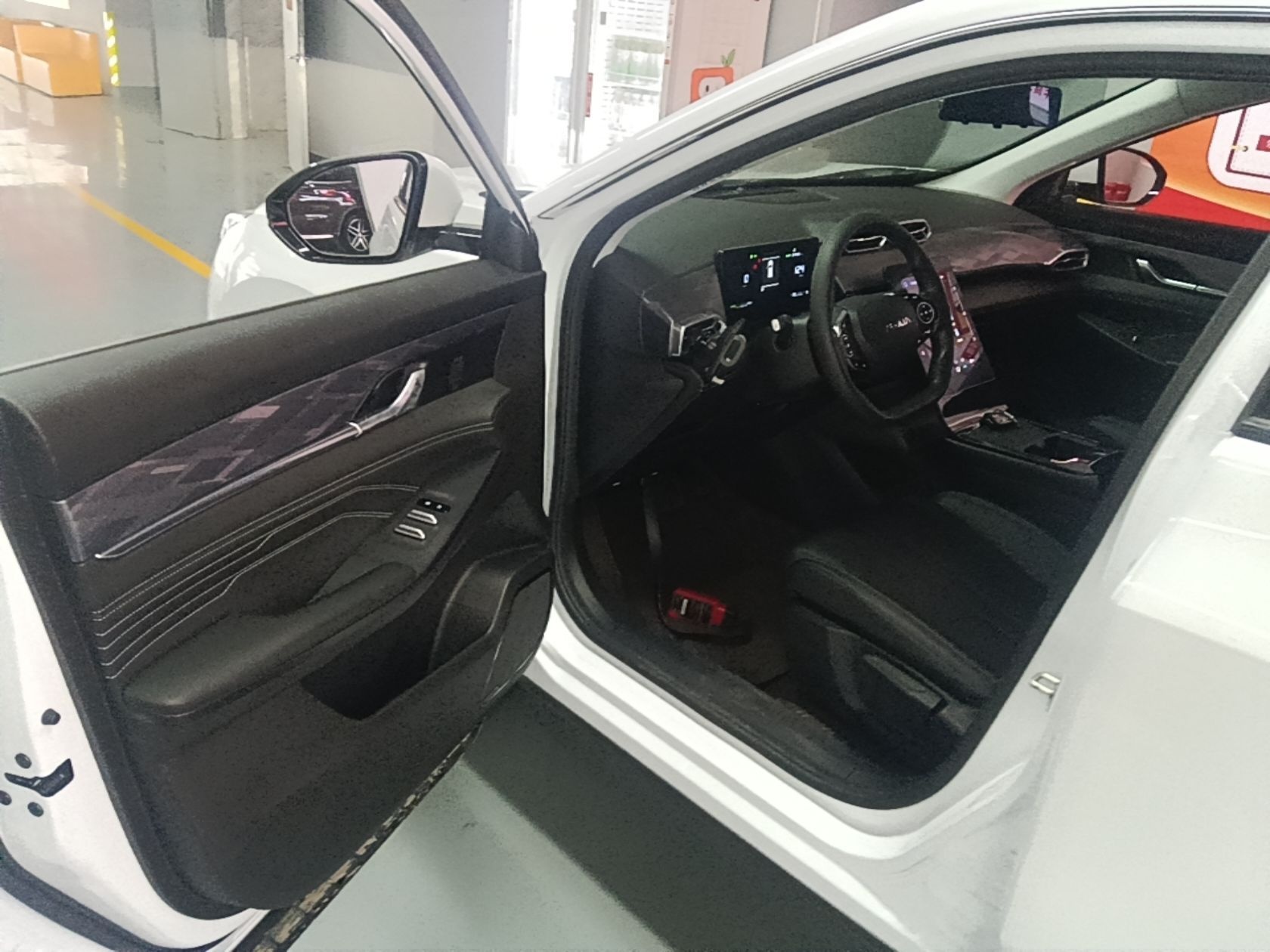 Dongfeng Aeolus SKY EV01 2024 530km PRO — снимка 18