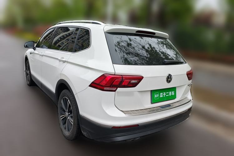 Used Volkswagen Tiguan L 2018 Revised Version 330TSI Automatic Two-Wheel Drive Comfort Edition