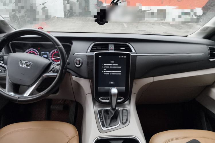 Used Huasong 7 2017 2.0T Automatic Standard Edition