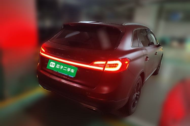 Used Lincoln MKX 2015 2.0T Two-Wheel Drive Deluxe Edition