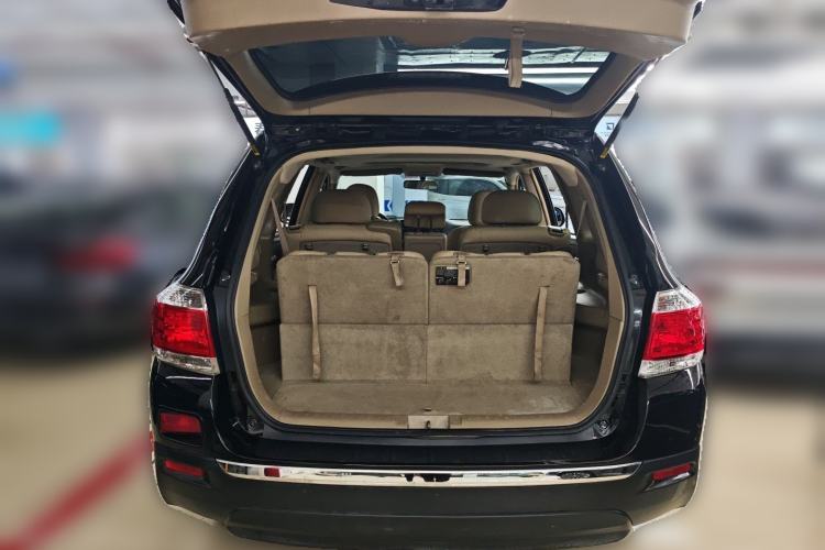 Used Toyota Highlander 2012 3.5L 4x4 7-Seater Luxury Edition with Navigation Trunk