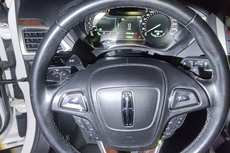 Used Lincoln MKZ 2018 2.0T Premium Edition
