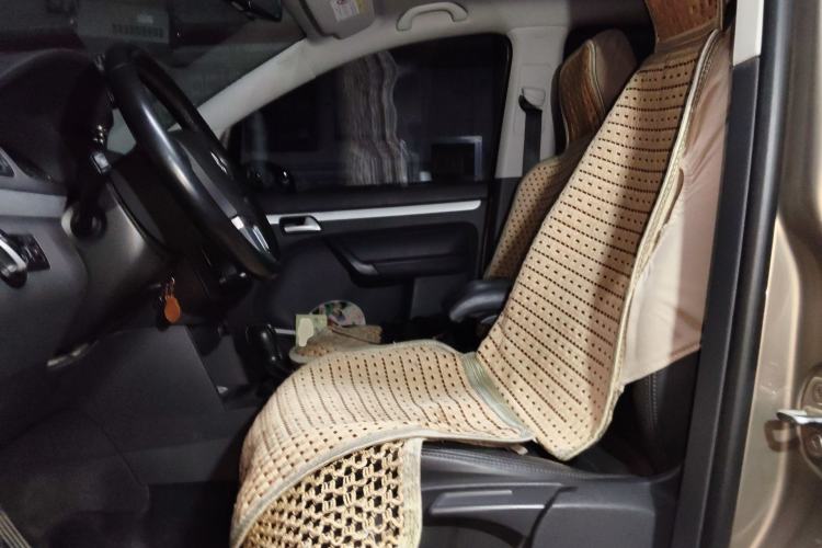 Used Volkswagen Touran 2015 1.4T DSG Luxury Edition 5-Seater