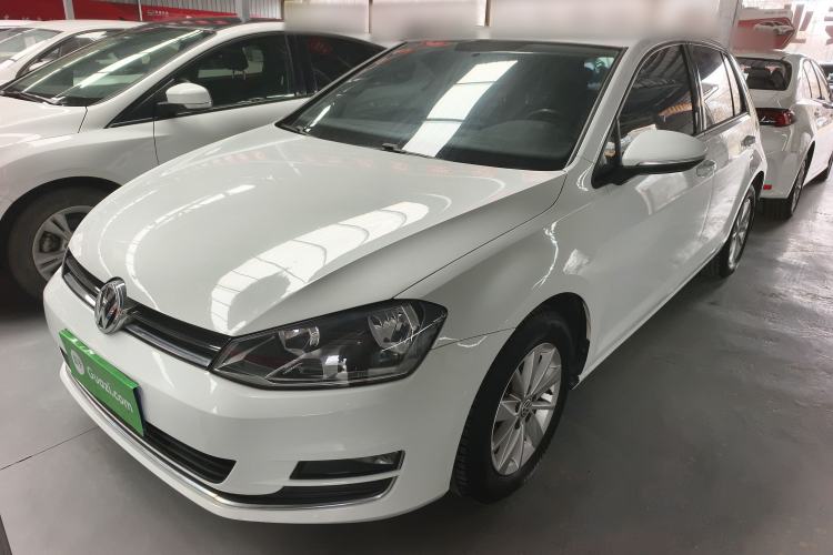 Used Volkswagen Golf 2016 1.6L Manual Fashion Edition