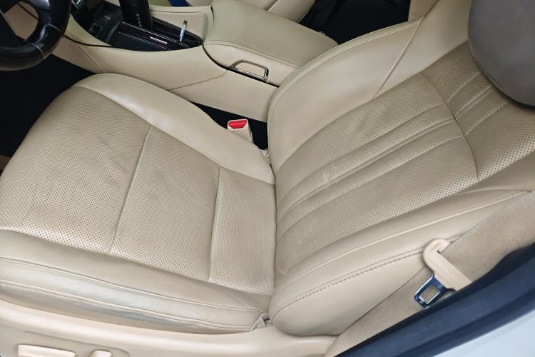 Used Toyota Alphard 2020 Dual-Engine 2.5L Prestige Edition
