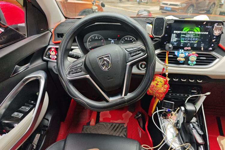 Used Baojun 530 2019 1.5T CVT Luxury Model 7 Seats China V Emission Standard