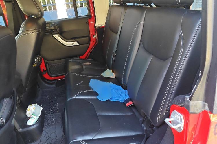 Used Jeep Wrangler 2017 3.0L Sahara Four-Door Comfort Edition