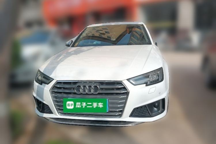 Used Audi A4L 2019 40 TFSI Fashion Edition China VI Emission Standard Exterior 1