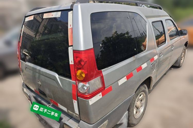 Used Nissan ZN Van 2011 2.4L Two-Wheel-Drive Standard Version 5 Seats ZN6493