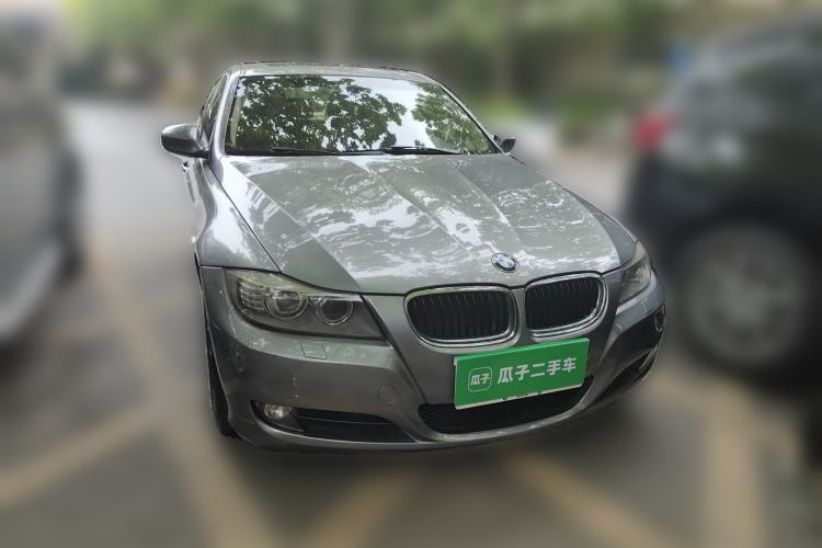 Used BMW 3 Series 2010 320i Luxury Model