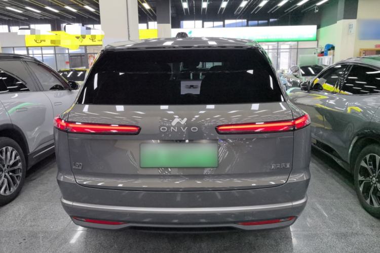 Used ONVO Luxeed L90 2025 Model—Max Six-Seater Version
