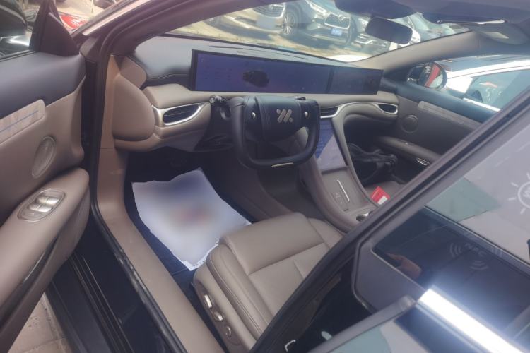 Used IM L6 2025 Ultra Model