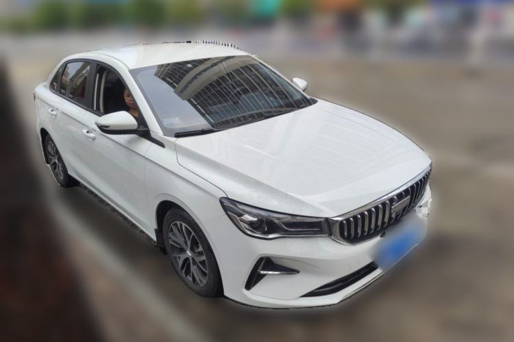 Used Geely Auto Emgrand 2025 4th Generation 1.5L CVT Longteng Edition Front Right 45 Deg