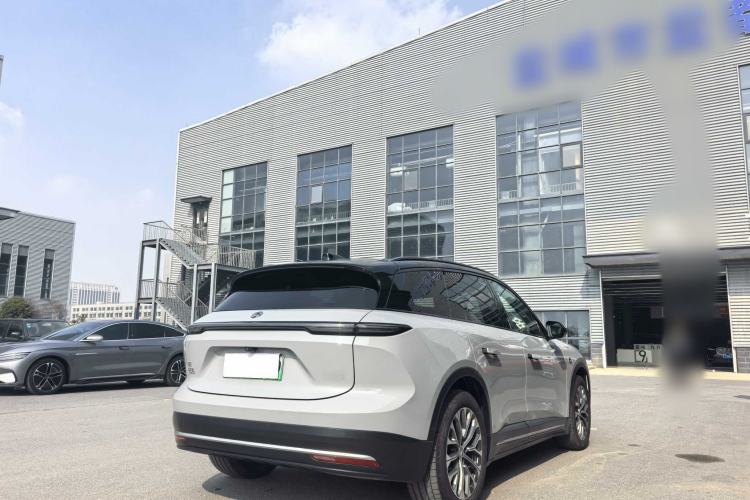 Used Nio ES6 2024 75 kWh
