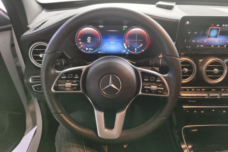 Used Mercedes-Benz GLC 2020 Facelifted GLC 260 L 4MATIC Dynamic Edition
