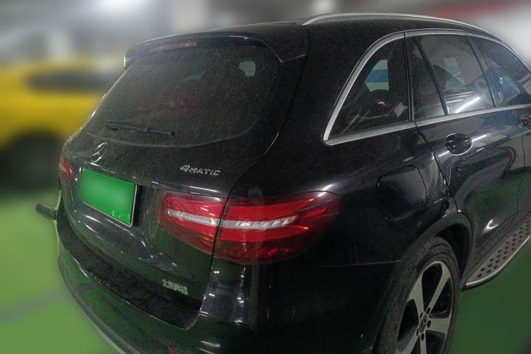 Used Mercedes-Benz GLC 2018 GLC 260 4MATIC Luxury Model