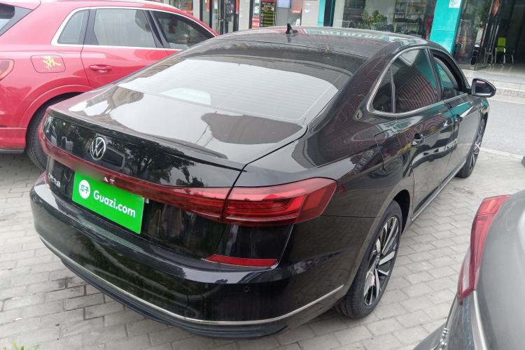 Used Volkswagen Passat 2025 Outstanding Model 330TSI Elite Edition
