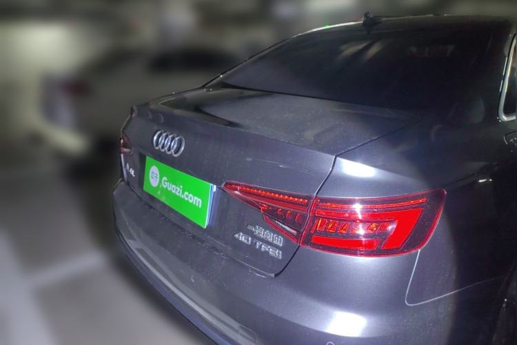 Used Audi A4L 2019 40 TFSI Ambition China VI
