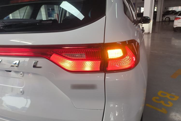 Used Haval M6 2021 PLUS 1.5T DCT Comfort Edition
