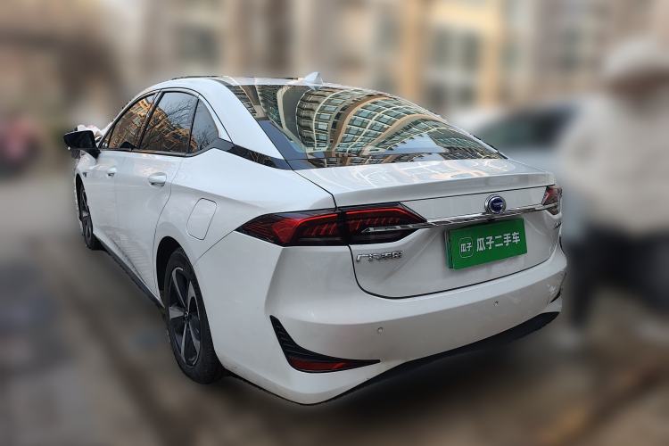 Used GAC Group Toyota iA5 2019 Luxury Edition Rear Left 45 Deg