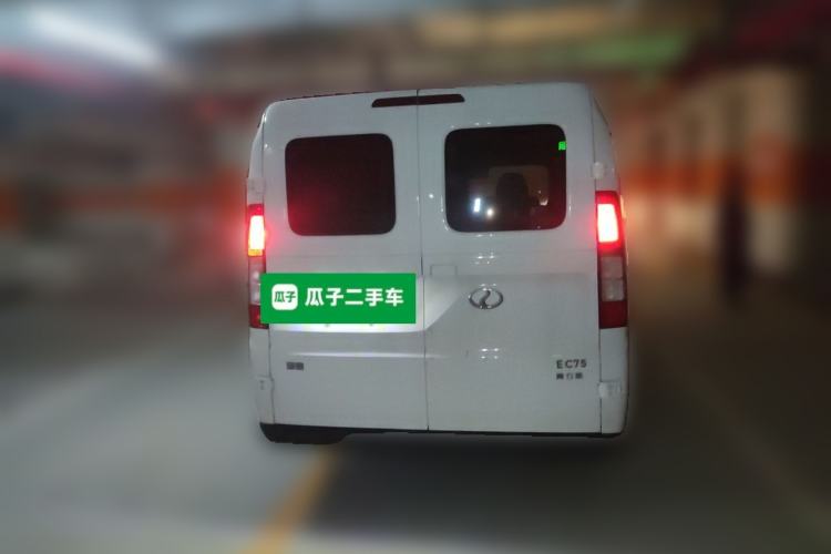 Used Ruichi EC75 2025 Model Passenger Vehicle Smart Driving Ultra-Charging Edition, Pioneer Type I, 52.16 kWh