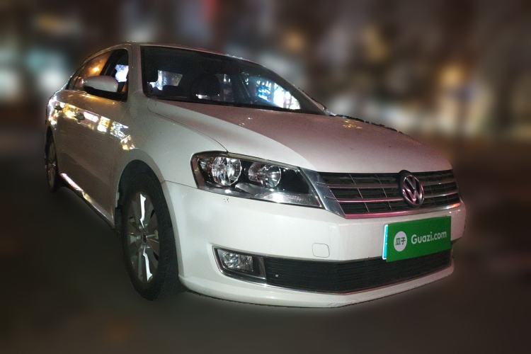 Used Volkswagen Lavida 2013 Restyled Classic 1.6L Manual Comfort Edition
