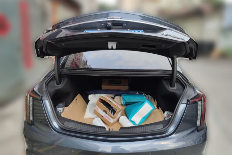 Used Cadillac CT5 2020 Updated 28T Leading Sporty Version Trunk