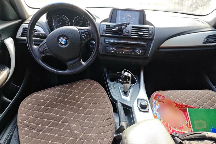 Used BMW 1 Series 2012 118i Leading Model Center Console