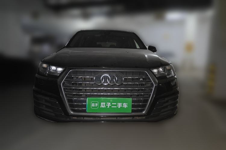 Used Audi Q7 2019 45 TFSI Comfort Model