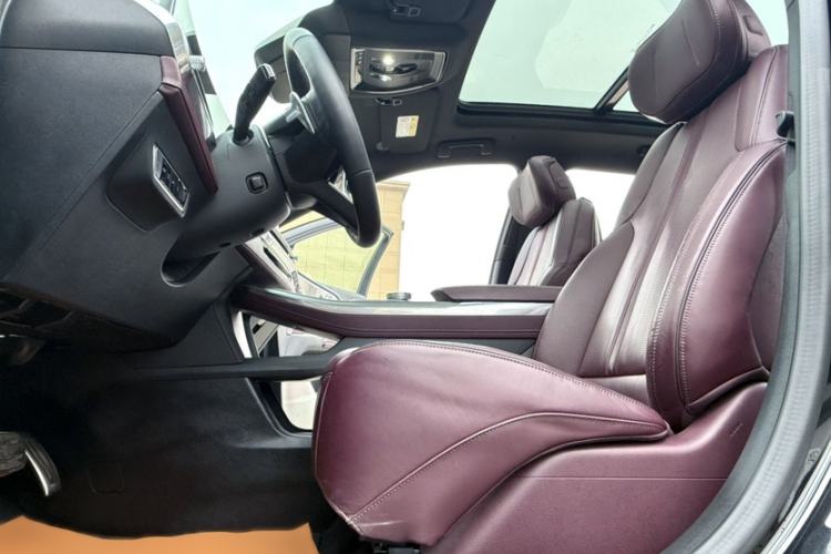 Used Cadillac XT5 2025 2.0T Platinum Edition
