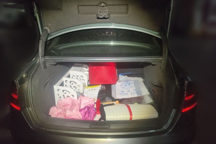 Used Audi A4L 2012 2.0 TFSI automatic Comfort trim level