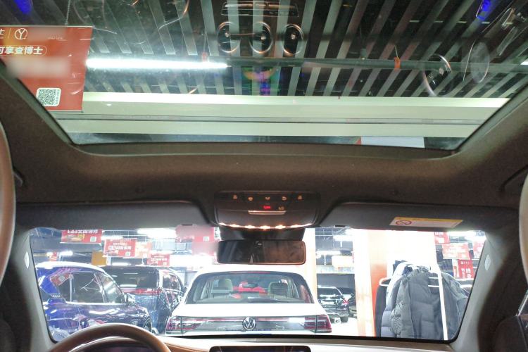 Used Mercedes-Benz GLC 2021 GLC 300 L 4MATIC Dynamic Model
