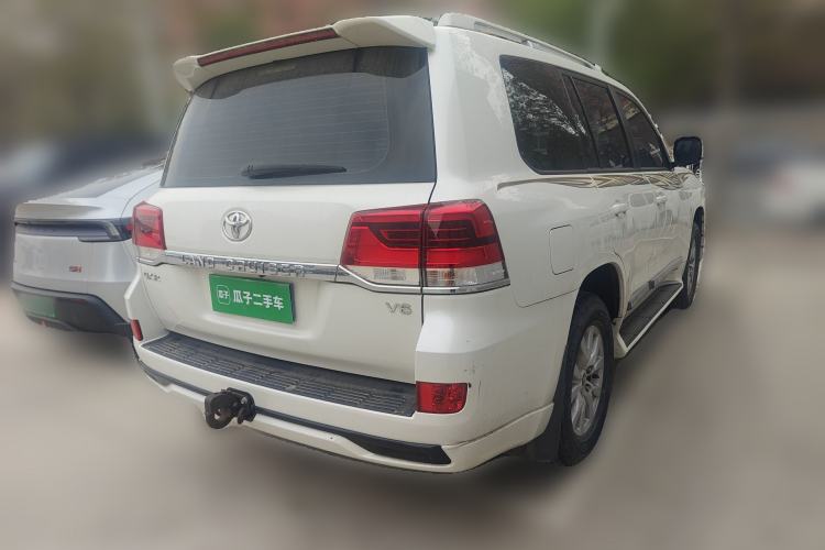 Used Toyota Land Cruiser 