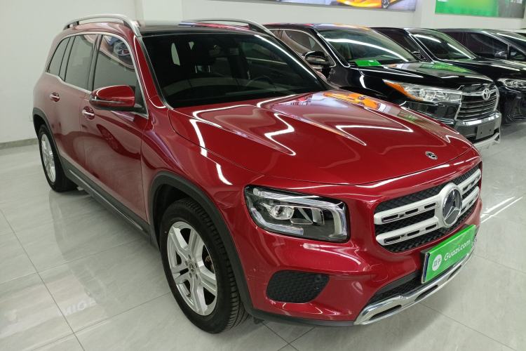 Used Mercedes-Benz GLB 2020 Updated GLB 200 Dynamic Edition Front Right 45 Deg