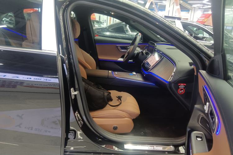 Used Mercedes-Benz E-Class 2025 Facelift E 300 L Fashion Edition