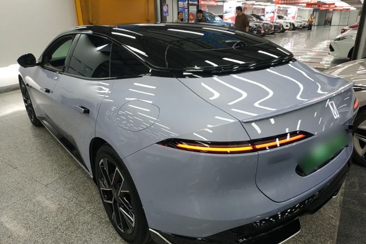 Used Avatr 06 2025 Pro Range-Extended Edition Exterior 2